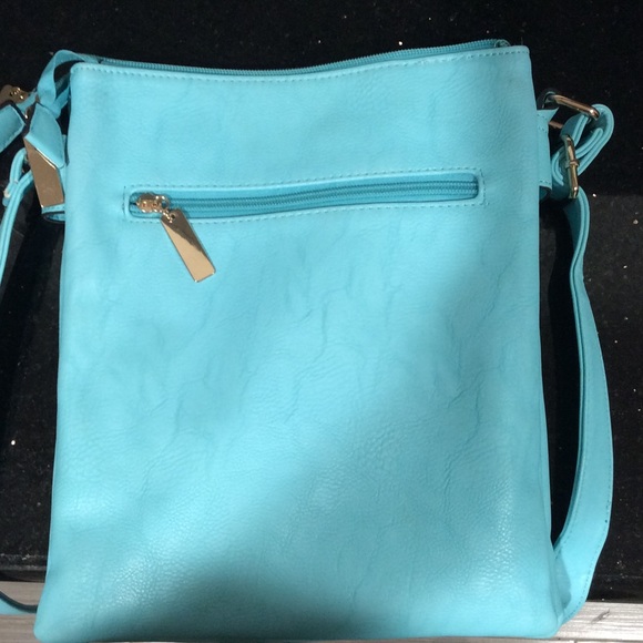 Cute  turquoise crossbody - Picture 2 of 4